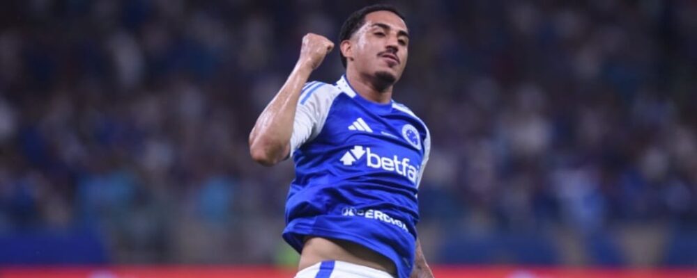 Cruzeiro encurta distância para Palmeiras e Flamengo no Brasileiro