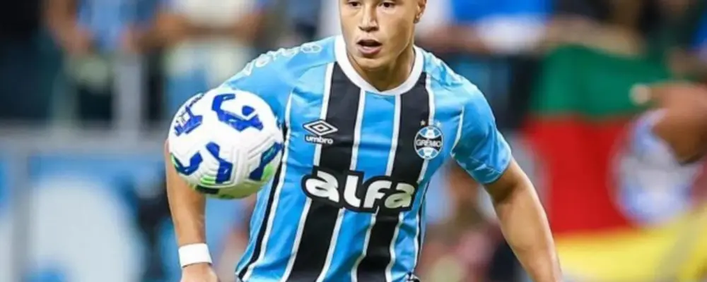 Marlon lamenta goleada sofrida pelo Grêmio: ‘Para esquecer’