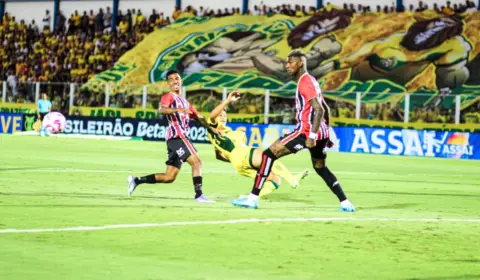 Mirassol faz bonito, vence mais uma no Brasileirão e quebra tabu no Maião
