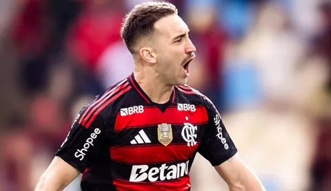 Flamengo: Exames descartam fratura, mas confirmam lesão no tornozelo de Léo Ortiz