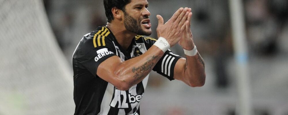 Atlético nega saída de Hulk: ‘Um dos três maiores ídolos da história’