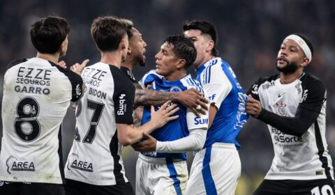 Comentaristas da ESPN divergem sobre favoritismo em Cruzeiro x Corinthians