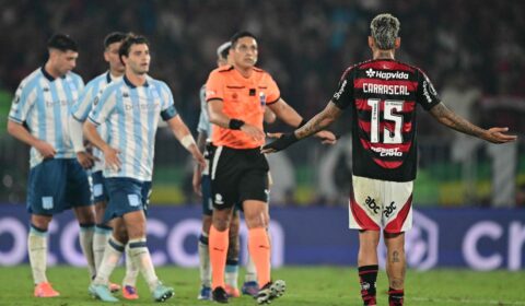 Mauro Cezar analisa gol anulado do Racing em vitória do Fla na Libertadores