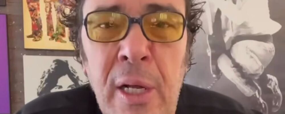 Casagrande vê lance duvidoso a favor do Flamengo e faz previsão sobre jogo de volta