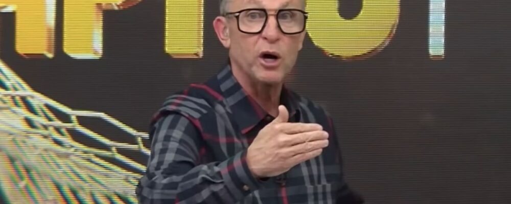 Neto ironiza jogador do Palmeiras após derrota na Libertadores: ‘Craque’