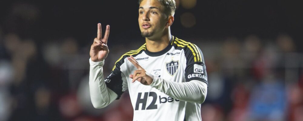 Promessa do Atlético que estreou há dois meses ainda aguarda chance com Sampaoli