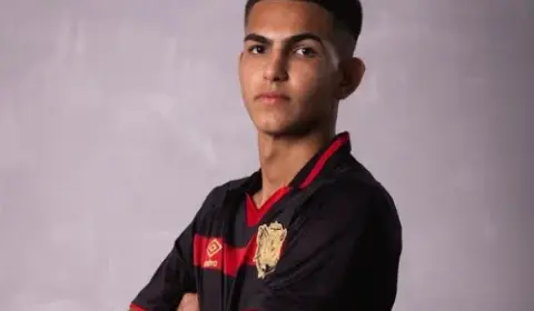 Empresa Casa Soccer acerta com jovem zagueiro destaque do Sport