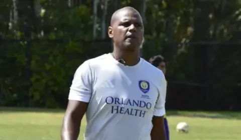 Jefferson, ex-Botafogo, se destaca como preparador de goleiros e mira Seleção