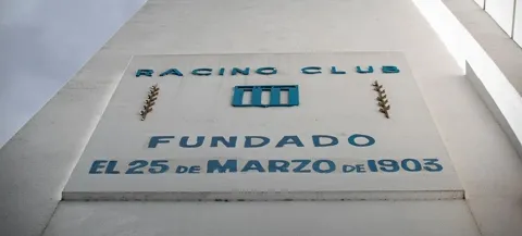 Racing x Flamengo: entenda a suposta ‘maldição’ que marcou a história do clube argentino