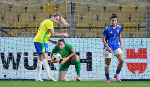 Zagueira do Cruzeiro, Isa Haas se destaca em vitória da Seleção Brasileira