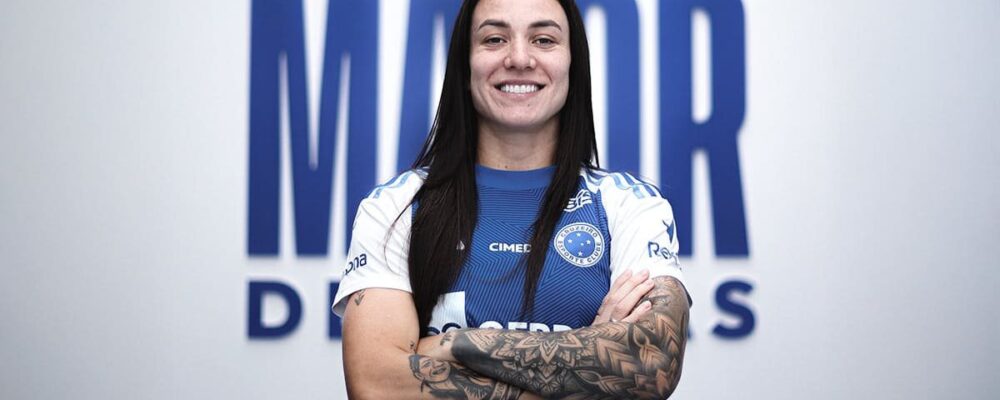 Paloma Maciel se declara ao Cruzeiro e faz promessa em anúncio de renovação
