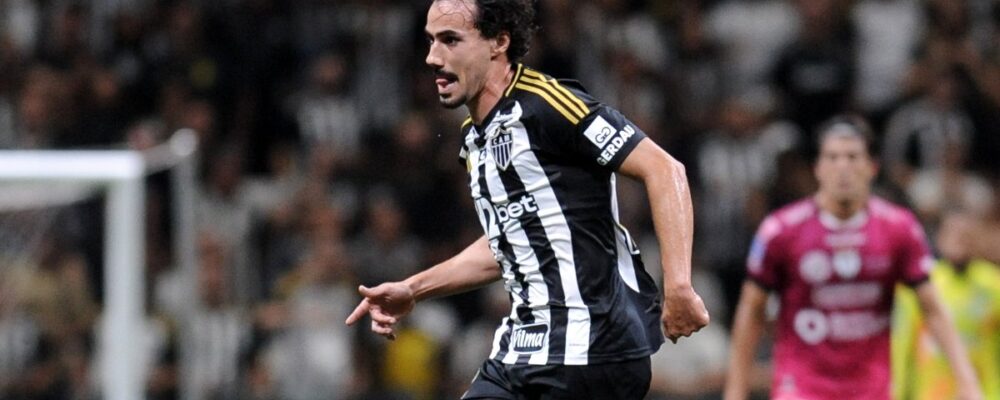 Meia do Atlético revela desejo para o futuro após consultas de outros clubes