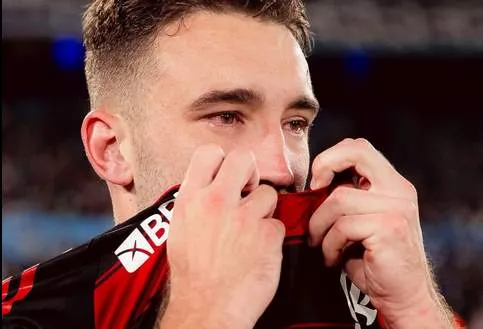 Filipe Luís sobre o Flamengo: ‘Este time sabe jogar Libertadores’