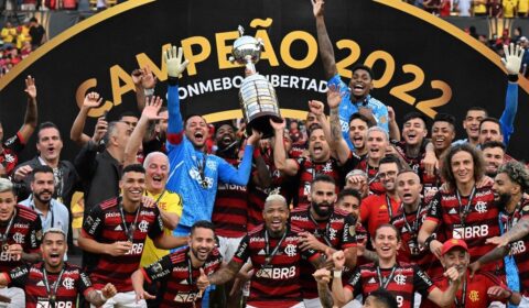 Flamengo chega à final da Libertadores pela quinta vez; relembre as decisões