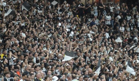 Final da Sul-Americana: vendas abertas para setor exclusivo do Atlético; torcedores acusam problemas