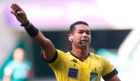 Árbitro de Cruzeiro x Vitória apitou empate polêmico com o Sport