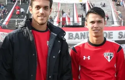 Amigos da época do São Paulo, Lucas Kal e Luiz Araújo se enfrentam neste sábado