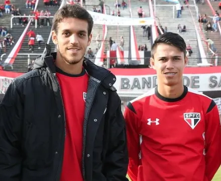 Amigos da época do São Paulo, Lucas Kal e Luiz Araújo se enfrentam neste sábado