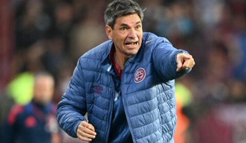 Os elogios do técnico do Lanús ao Atlético: ‘Acompanhei ano passado e neste’