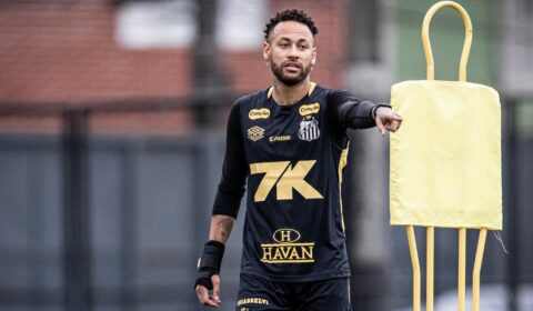 Neymar vai a campo e pode voltar a jogar pelo Santos em decisão no Brasileiro