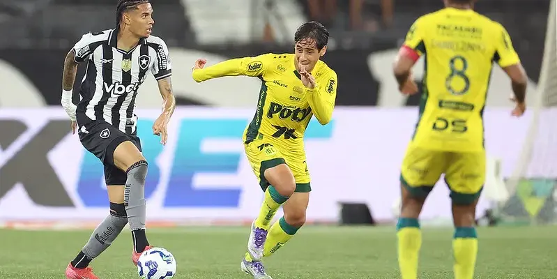 Mirassol x Botafogo – Onde assistir e escalações do duelo direto no Brasileirão!