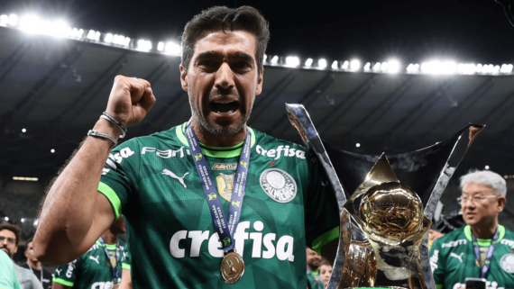 Abel Ferreira acumula conquistas no comando do Palmeiras (foto: Cesar Greco/Palmeiras)