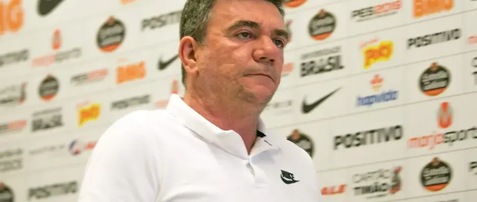 Andrés Sanchez pede afastamento de conselho do Corinthians