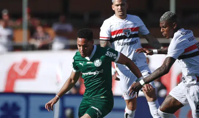 Árbitro, São Paulo e Vitor Roque são alvos de denúncia no STJD