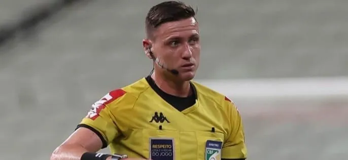 Árbitro de São Paulo x Palmeiras explica pouco na súmula e relata ofensas