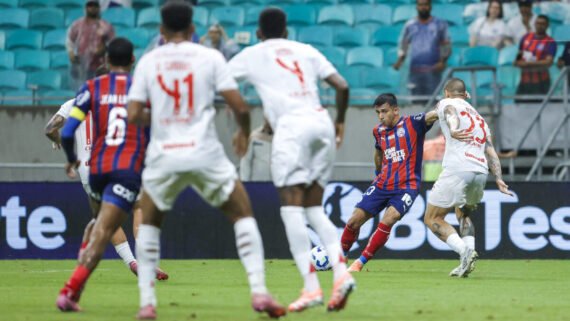 Bahia ganhou do Internacional por 1 a 0 (foto: Rafael Rodrigues/EC Bahia)