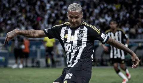 Atlético-MG negocia com Cuiabá para parcelar dívida atrasada da compra de Deyverson