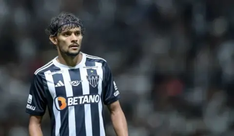 Atlético-MG sofre punição da Fifa por dívida com Scarpa