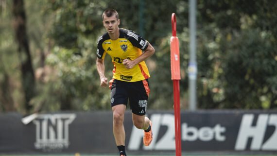 Vitão deve ser utilizado por Sampaoli no clássico (foto: Pedro Souza / Atlético)