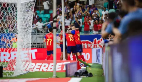 Bahia 4 x 0 Grêmio – Esquadrão de Aço não dá chances e goleia Tricolor Gaúcho