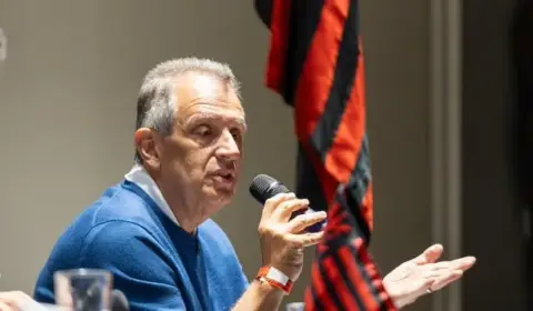 Bap alfineta Leila e rivais: ‘Se o Flamengo jogar sozinho, sobra pouco dinheiro para os outros’