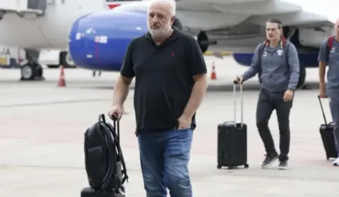 Belmonte se revolta com arbitragem no MorumBis: ‘VAR no Brasil é vergonha’