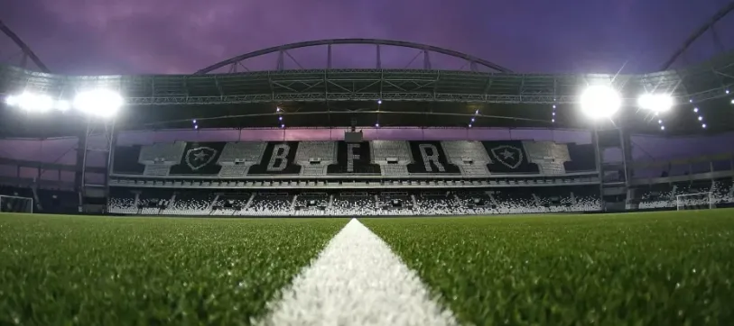 Botafogo vive clima tenso: conselheiros questionam SAF sobre gestão e finanças