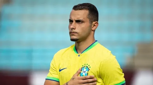 Bruno Gomes volta ao Internacional e mira retorno pra Seleção Brasileira