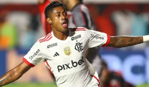 Bruno Henrique, do Flamengo, é chamado pela Conmebol após ato polêmico