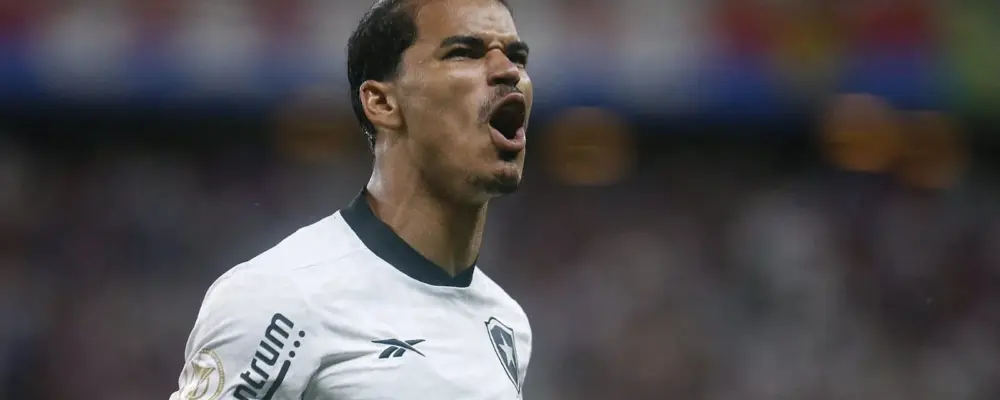 Campeão da Libertadores pelo Botafogo se declara: ‘Eterna gratidão’