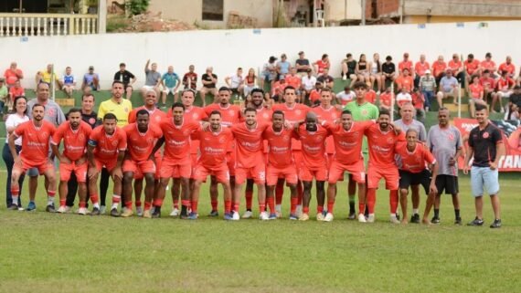 Edu estreou pelo Montanhês em competição de várzea (foto: Montanhês/Instagram)