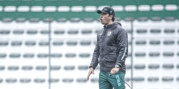 Carpini lamenta derrota, mas acredita no Juventude: “Sabia da dificuldade que encontraria”