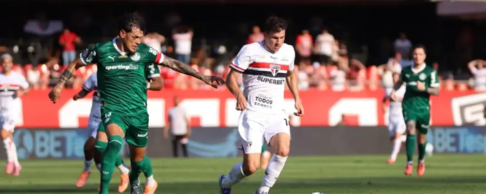 Casares liga para Xaud ‘p da vida’ com arbitragem no MorumBis