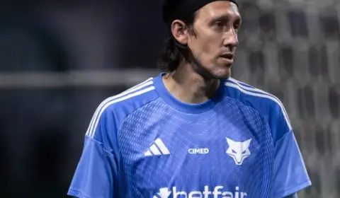 Cássio propõe selar paz com arbitragem: ‘Temos que nos unir’