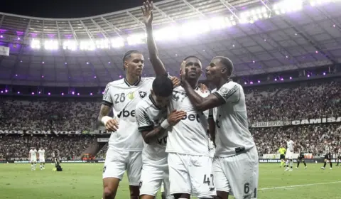 Ceará 0 x 2 Botafogo – Fogão segue na luta pelo G-4