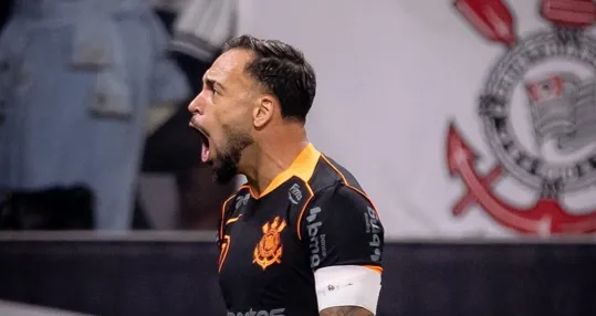 Corinthians: Após brilhar na vitória do Timão, Maycon fala sobre futuro no clube
