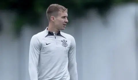 Corinthians é condenado na Fifa por dívida de R$ 6,25 milhões referente à compra de volante