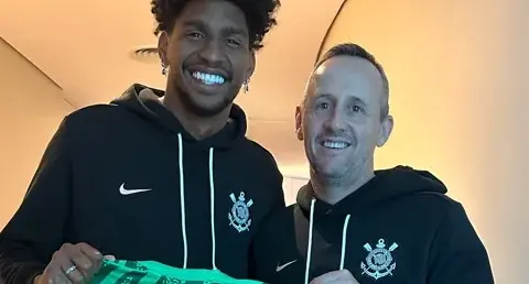 Corinthians pode perder preparador de goleiros por até 6 jogos no Brasileirão