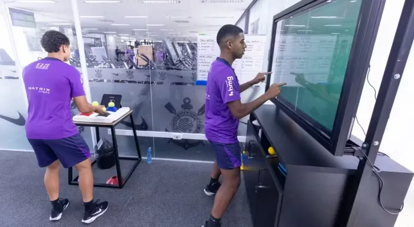 2mVnwpZT RodrigoCoca Corinthians 2025