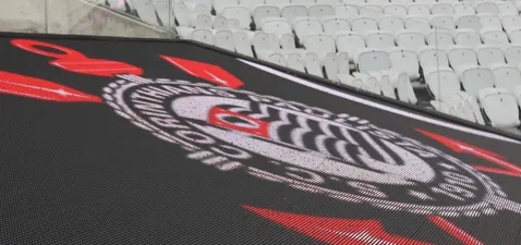 Corinthians vê receita com vendas de atletas cair quase 60% e dívida chegar a R$ 2,6 bilhões